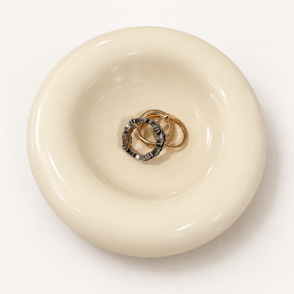 Premium Donut Shaped Ceramic Jewelry Dish - Decorative Ring Holder & Aesthetic Trinket Tray